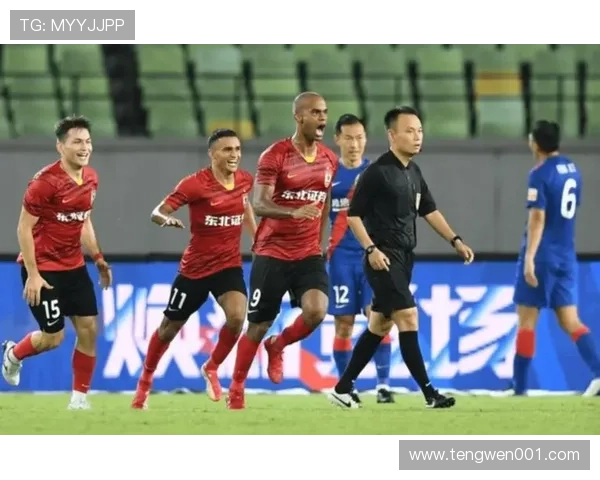 南京羽毛球队以90分领跑邀请赛积分榜展现强劲实力